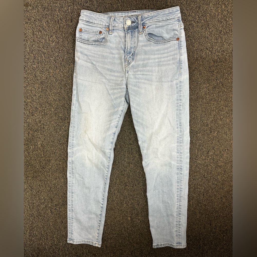 EUC American‎ Eagle Jeans Men's 28x30 Light Blue Denim Pants Airflex+ Athletic